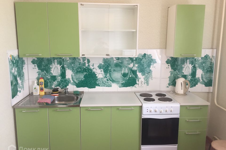 Продаётся 1-комнатная квартира, 35.8 м²