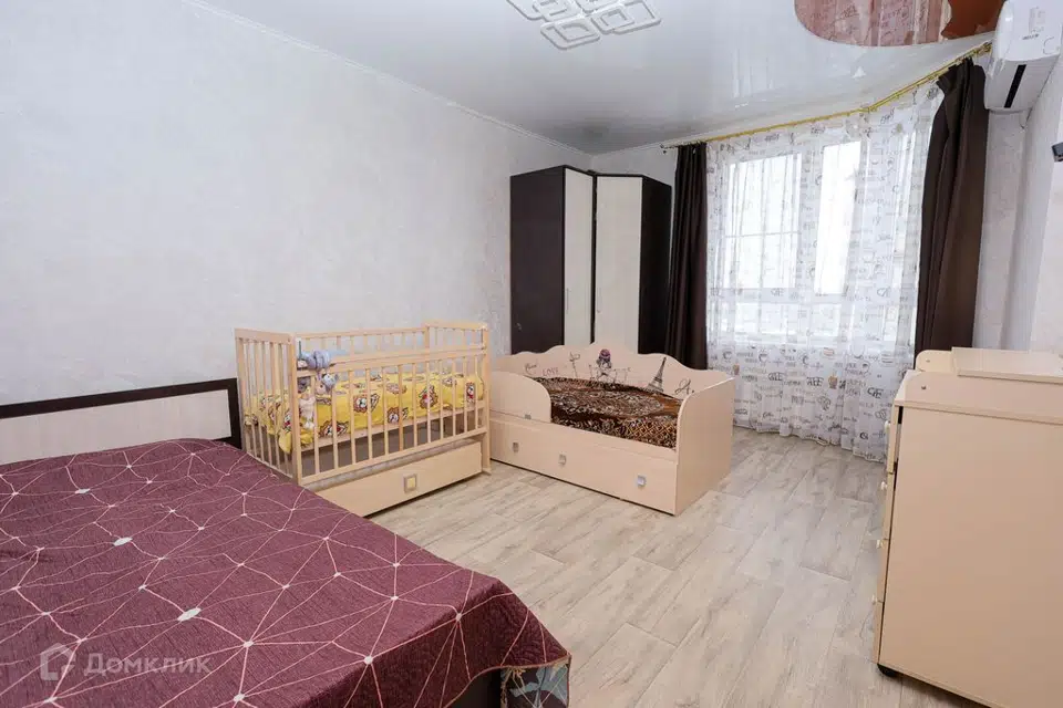Продаётся 2-комнатная квартира, 64.2 м²