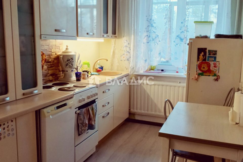 Продаётся 3-комнатная квартира, 72 м²