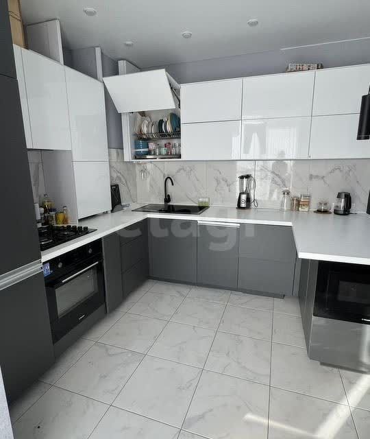 Продаётся 3-комнатная квартира, 78 м²