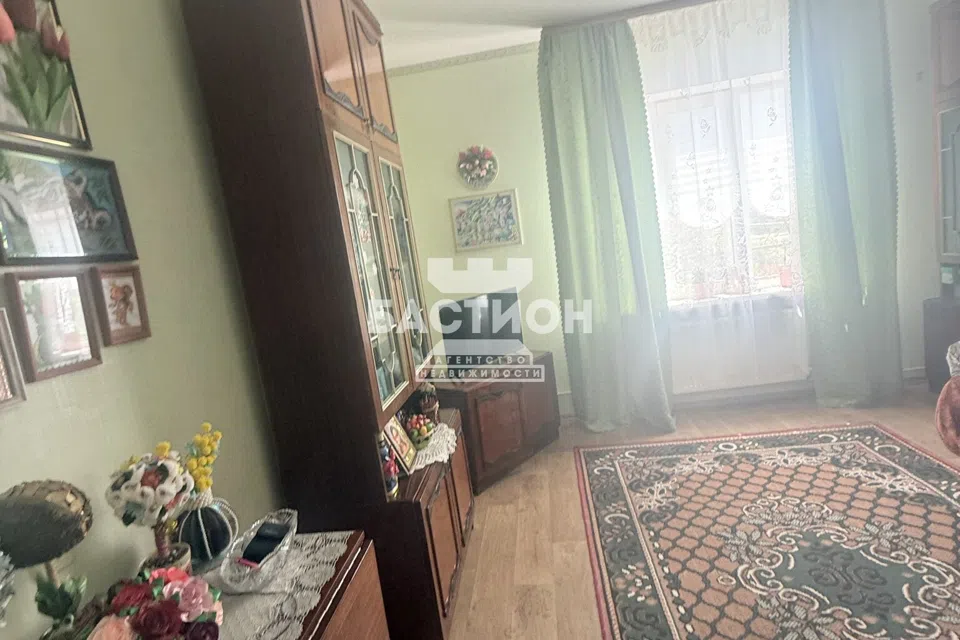 Продаётся 2-этажный дом, 140 м²