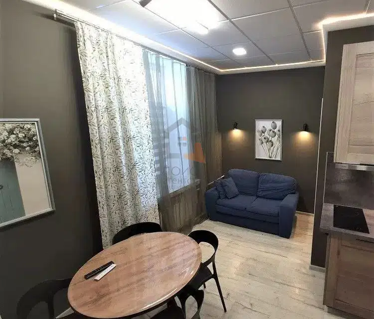 Сдаётся 2-комнатная квартира, 53 м²