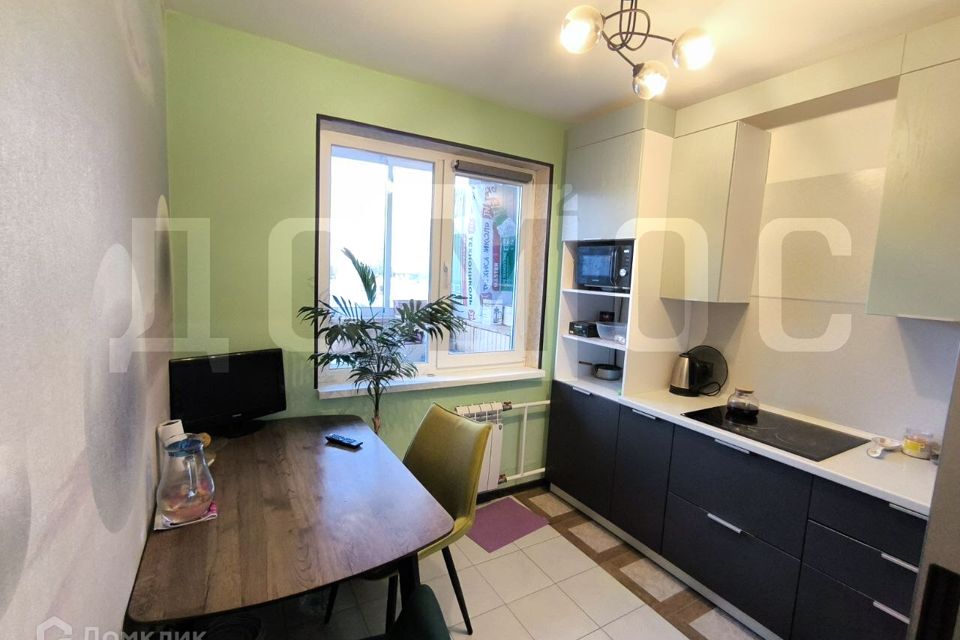 Продаётся 1-комнатная квартира, 41 м²