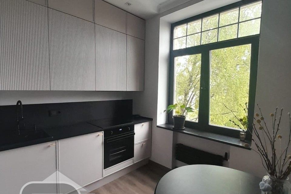 Продаётся 3-комнатная квартира, 71 м²