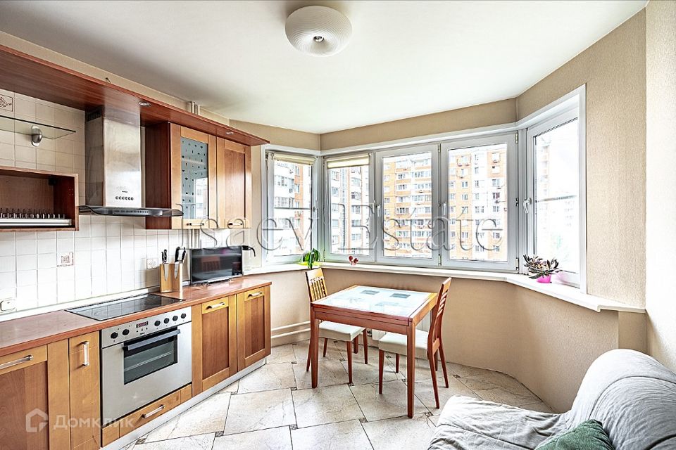Продаётся 3-комнатная квартира, 80.5 м²