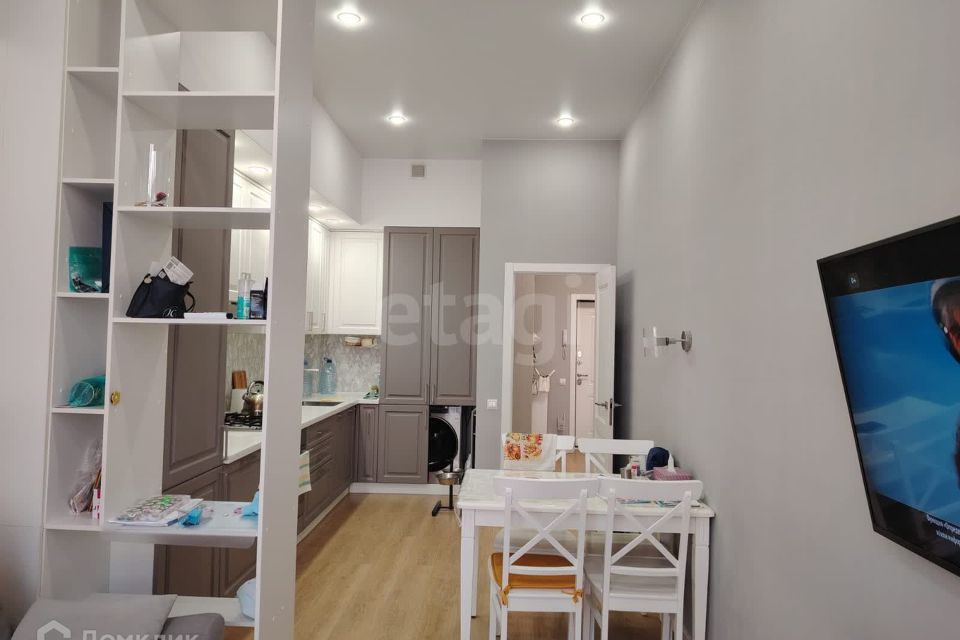 Продаётся 1-комнатная квартира, 54.5 м²