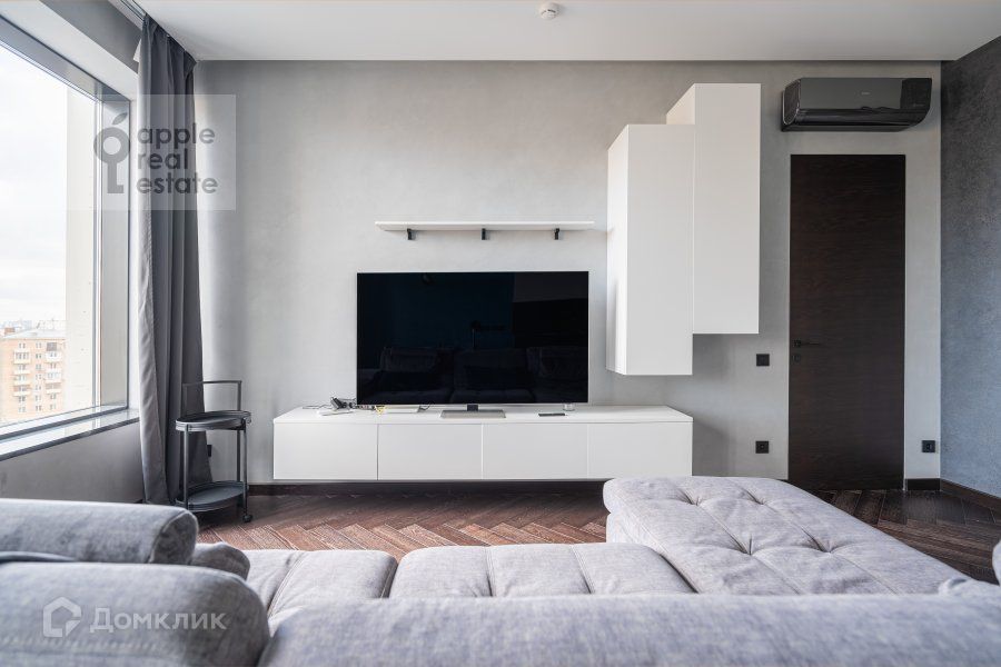 Сдаётся 2-комнатная квартира, 65 м²