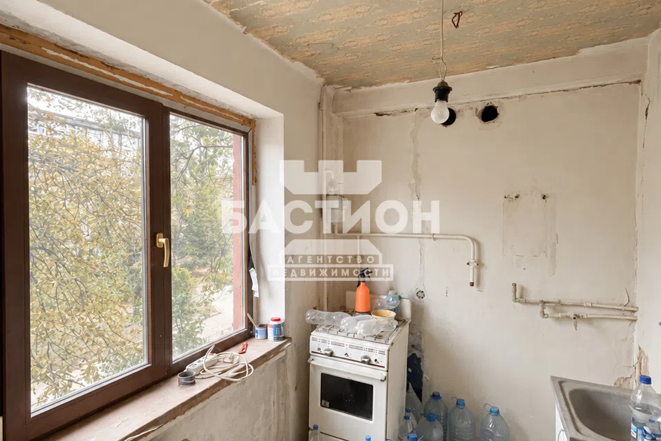 Продаётся 3-комнатная квартира, 57.7 м²