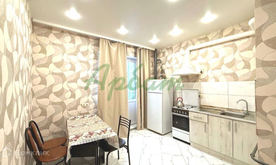 Продаётся 2-комнатная квартира, 60.2 м²