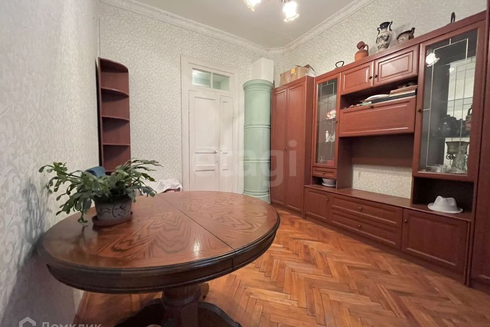 Продаётся 3-комнатная квартира, 52.7 м²