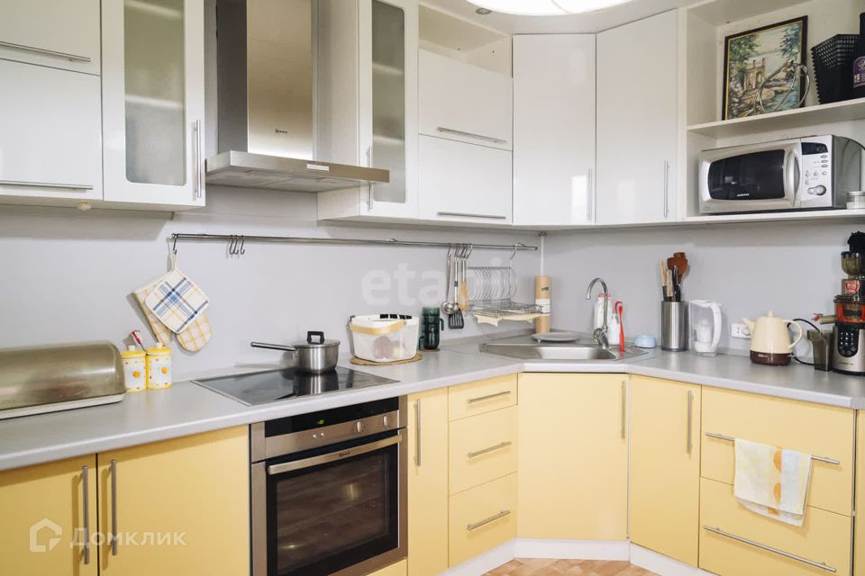 Продаётся 2-комнатная квартира, 74 м²