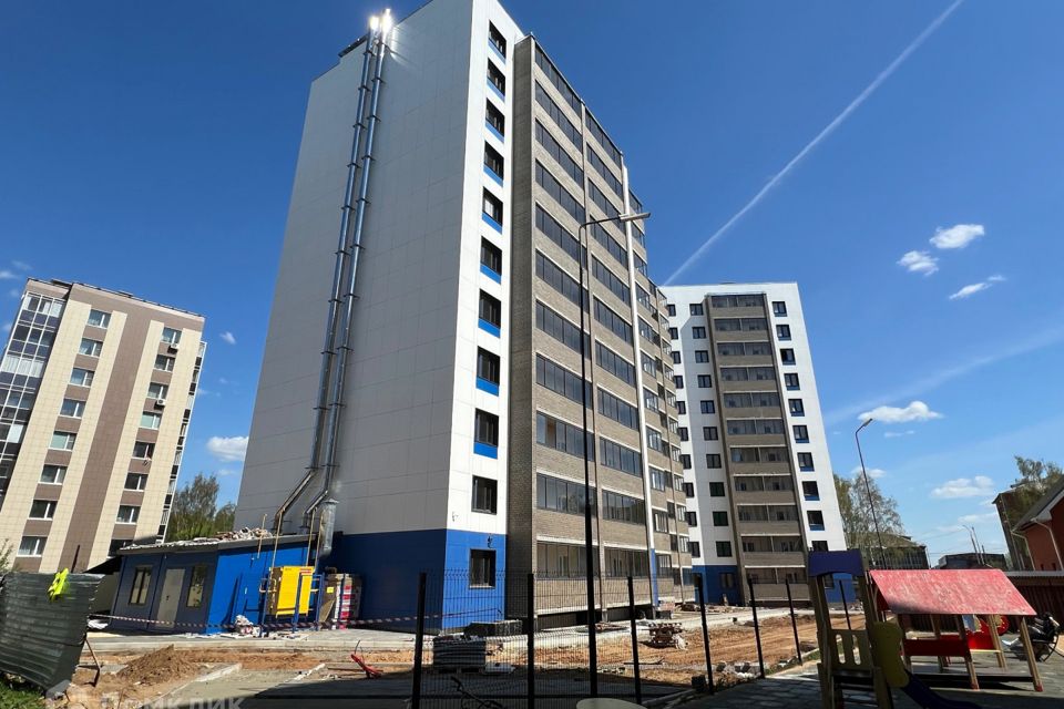 Продаётся 3-комнатная квартира, 76.73 м²