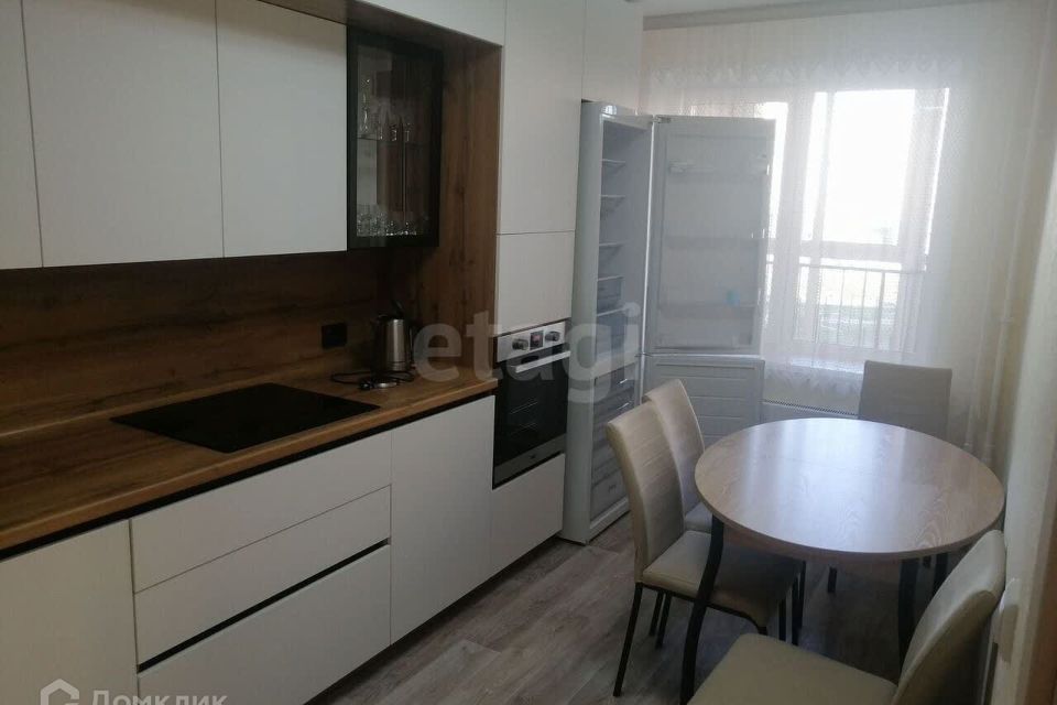 Продаётся 2-комнатная квартира, 61 м²