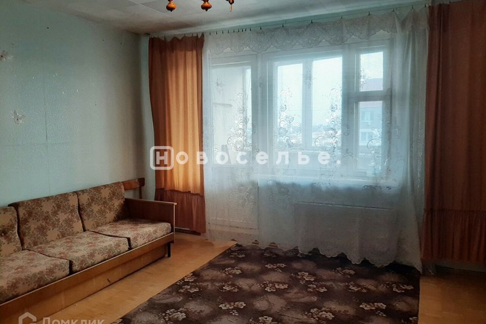 Продаётся 1-комнатная квартира, 54 м²