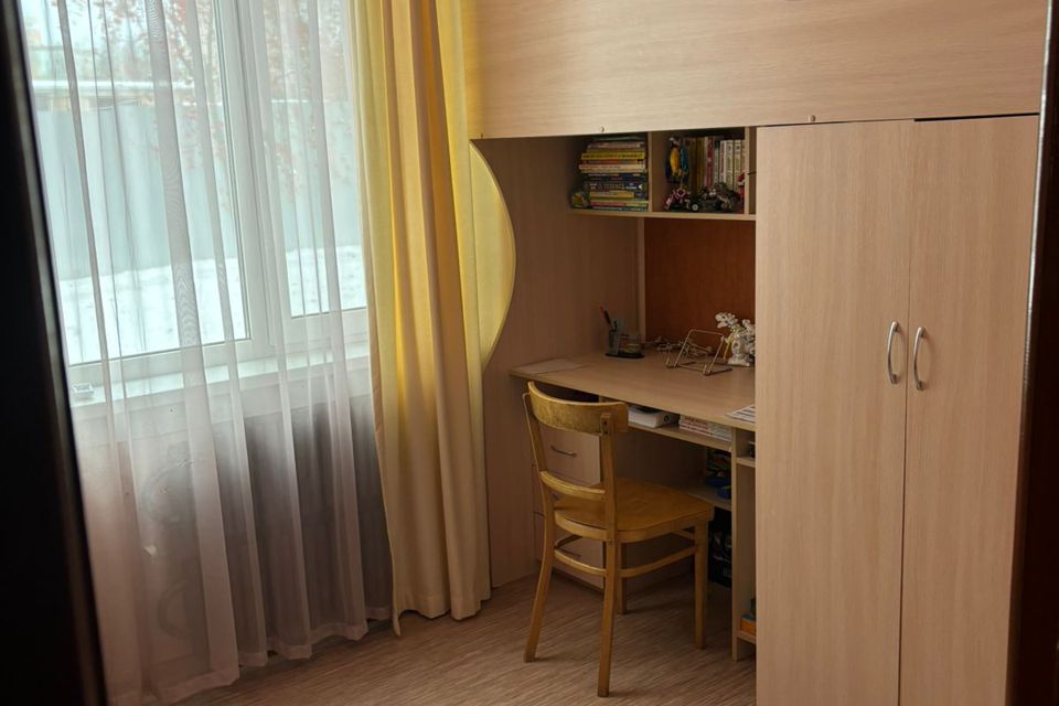 Продаётся 3-комнатная квартира, 58.7 м²