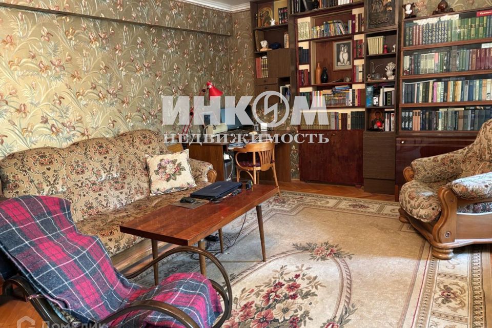Продаётся 4-комнатная квартира, 86.3 м²