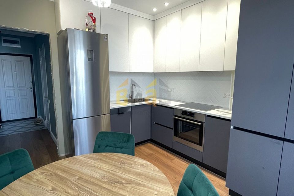 Сдаётся 1-комнатная квартира, 42 м²