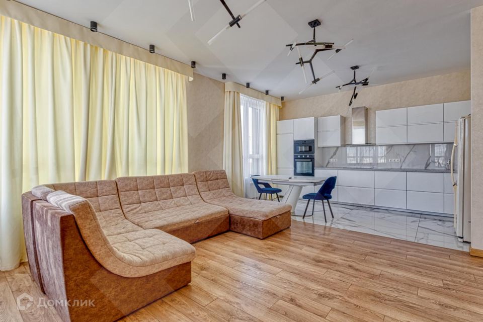 Сдаётся 3-комнатная квартира, 96 м²