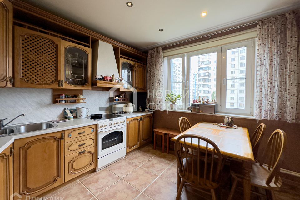Продаётся 3-комнатная квартира, 74.6 м²