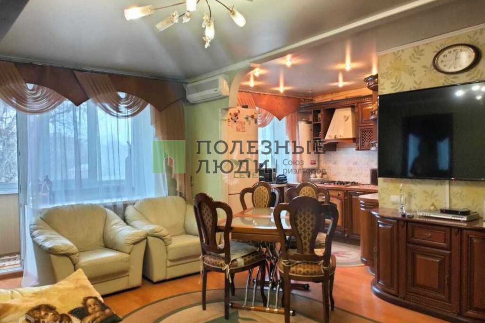 Продаётся 3-комнатная квартира, 58 м²