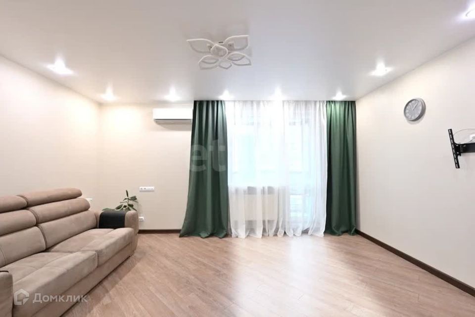 Продаётся 3-комнатная квартира, 76.3 м²