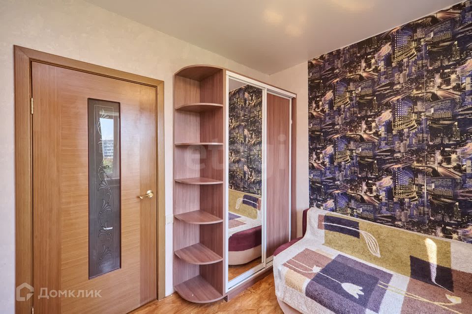 Продаётся 4-комнатная квартира, 80.5 м²