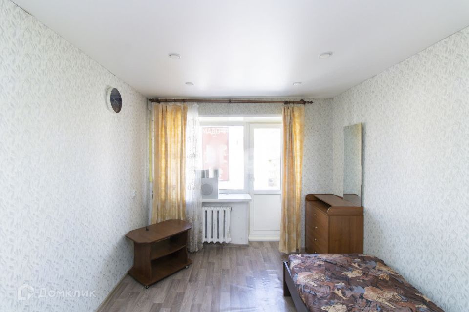 Продаётся комната в 2-комн. квартире, 24 м²