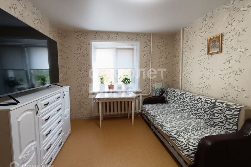 Продаётся 1-комнатная квартира, 35.7 м²