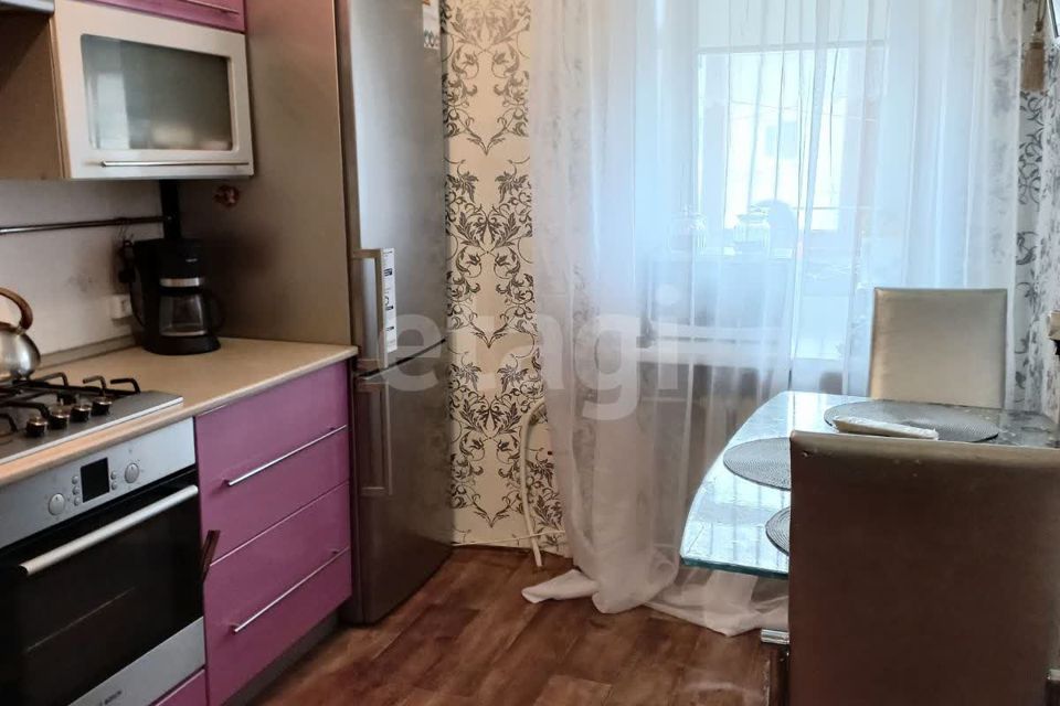 Продаётся 3-комнатная квартира, 62.1 м²