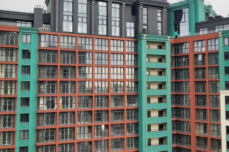 Продаётся 3-комнатная квартира, 123.6 м²