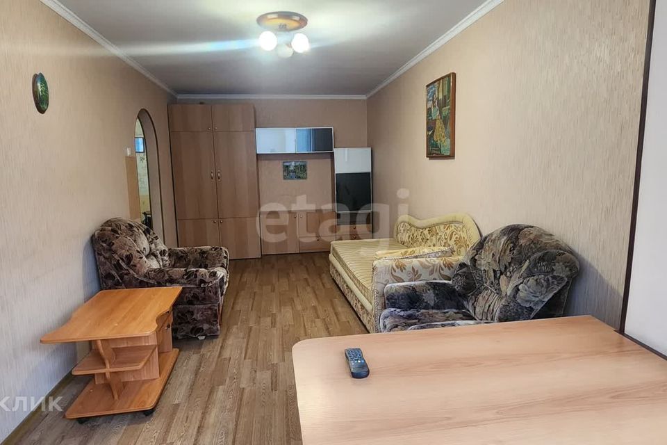 Сдаётся 1-комнатная квартира, 40 м²