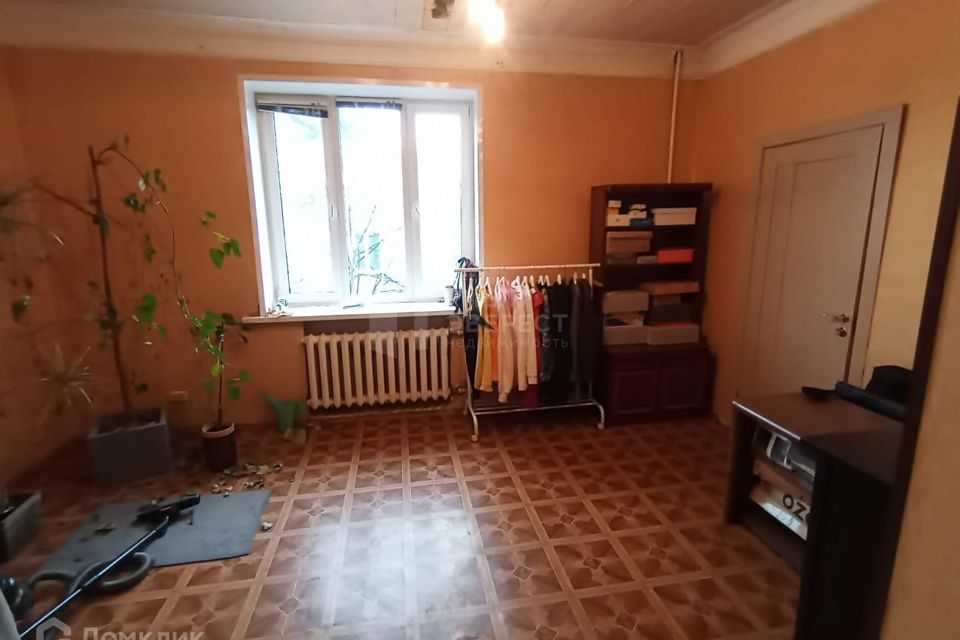 Продаётся 4-комнатная квартира, 76.8 м²