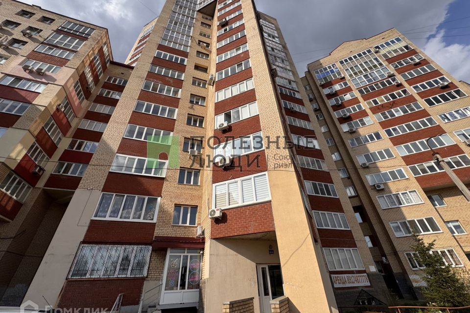 Продаётся 3-комнатная квартира, 97.4 м²