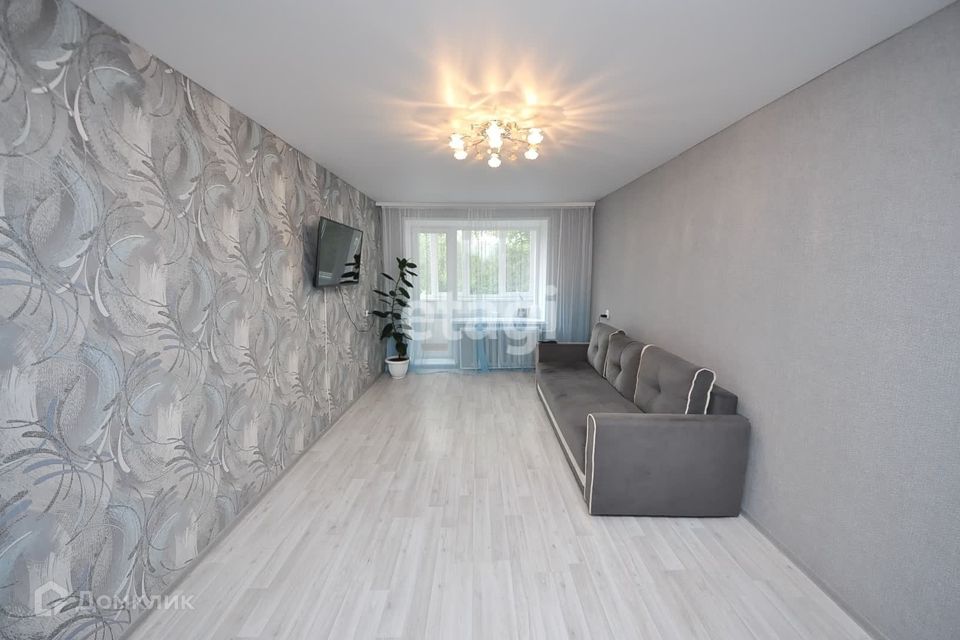 Продаётся 3-комнатная квартира, 58.8 м²