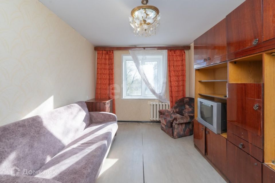 Продаётся комната в 3-комн. квартире, 17.2 м²