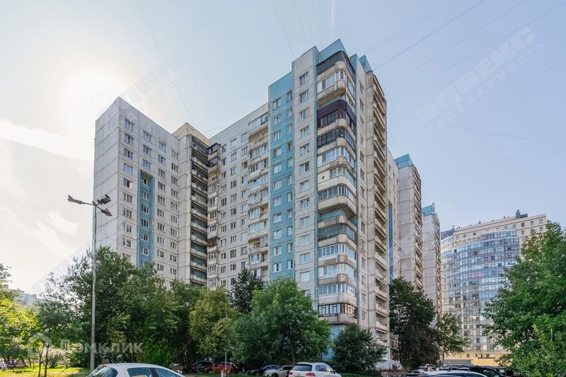 Продаётся 2-комнатная квартира, 61.6 м²