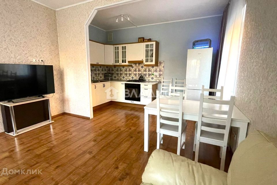 Продаётся 5-комнатная квартира, 160.3 м²