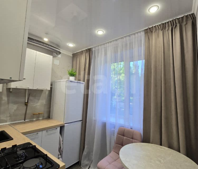 Продаётся 3-комнатная квартира, 55 м²