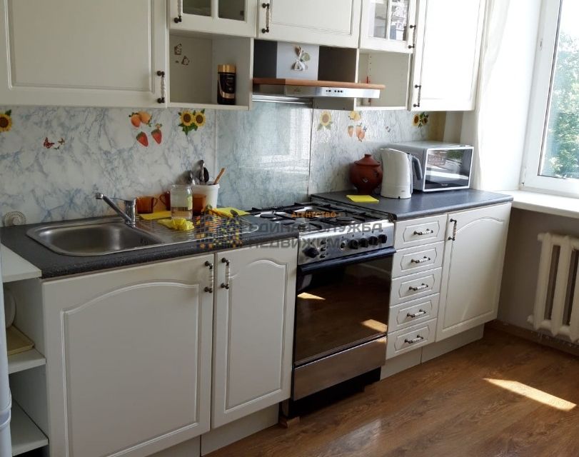 Сдаётся 1-комнатная квартира, 42 м²