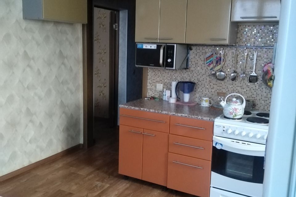 Сдаётся 1-комнатная квартира, 50 м²