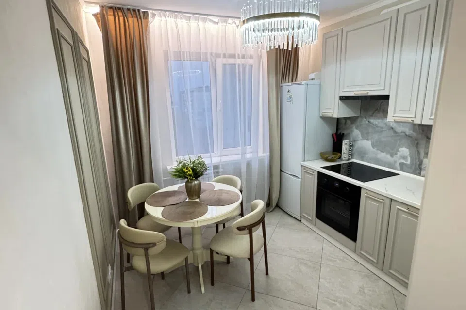 Продаётся 3-комнатная квартира, 72.3 м²