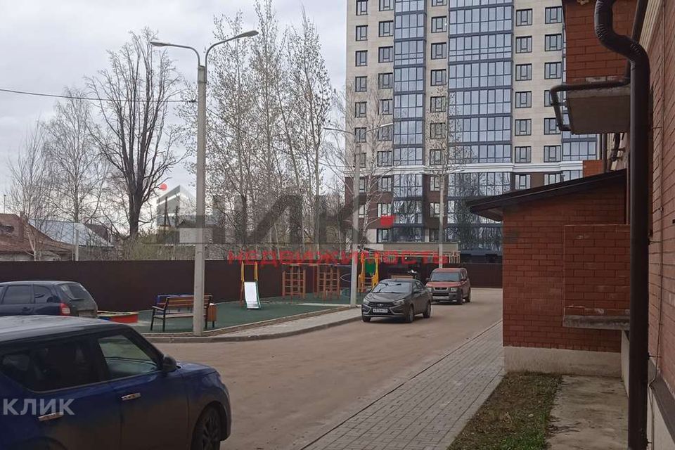 Продаётся 2-комнатная квартира, 65.8 м²