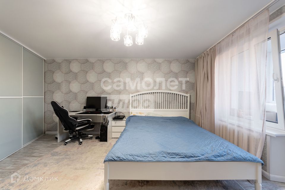 Продаётся 1-комнатная квартира, 38 м²
