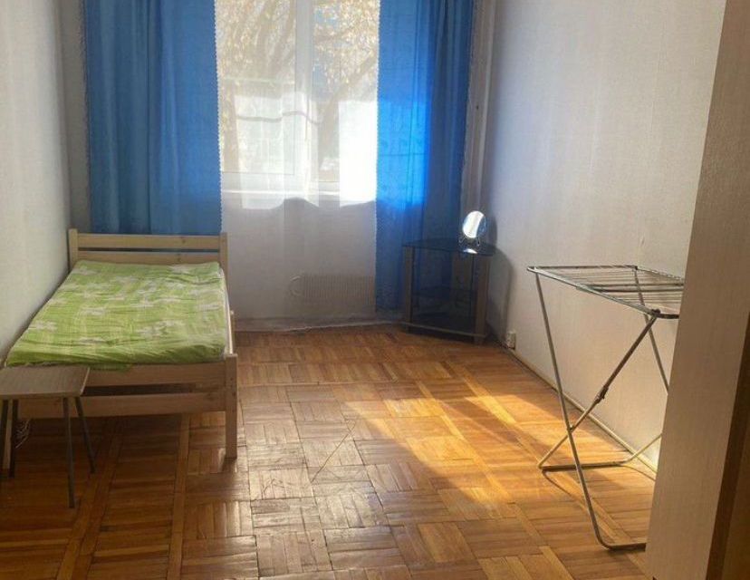 Продаётся комната в 1-комн. квартире, 14 м²