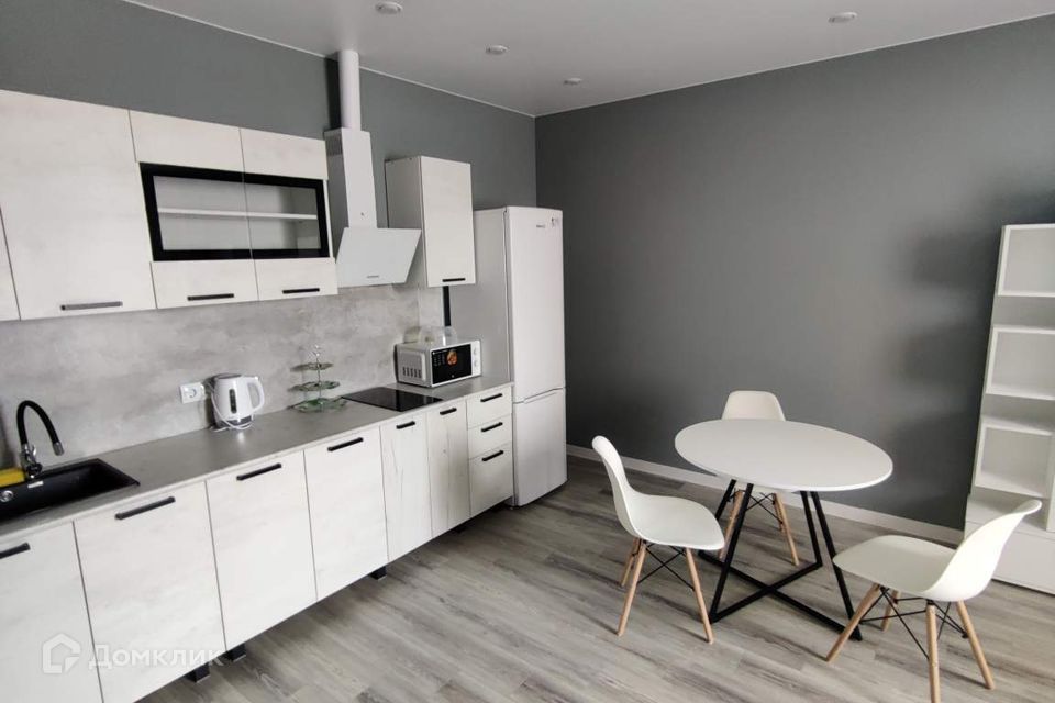 Сдаётся 1-комнатная квартира, 48.2 м²