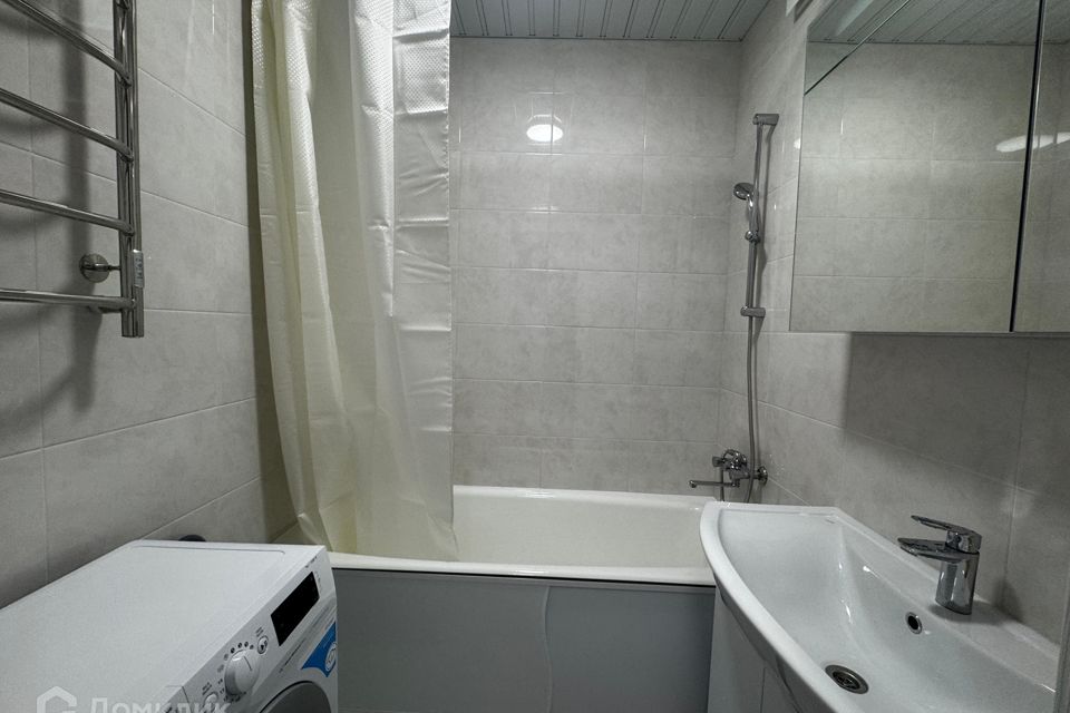 Сдаётся 1-комнатная квартира, 40 м²