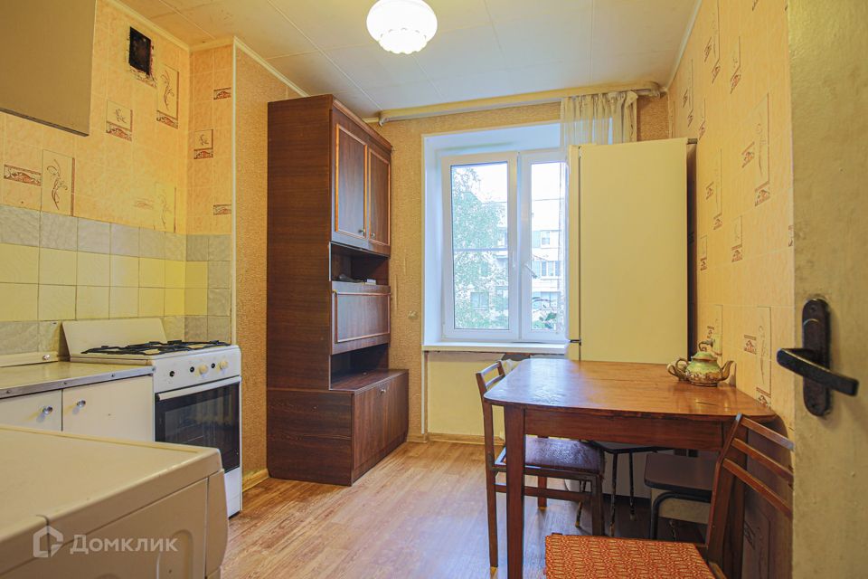 Сдаётся 1-комнатная квартира, 38 м²