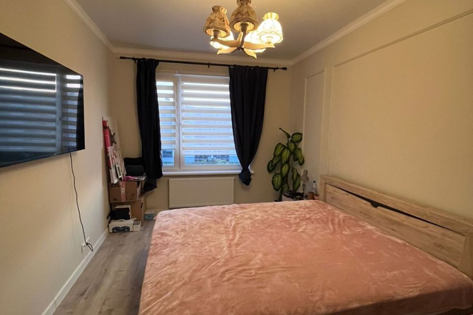 Продаётся 2-комнатная квартира, 57.5 м²