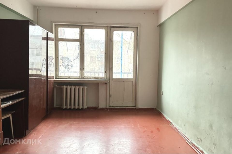 Продаётся 3-комнатная квартира, 58.5 м²