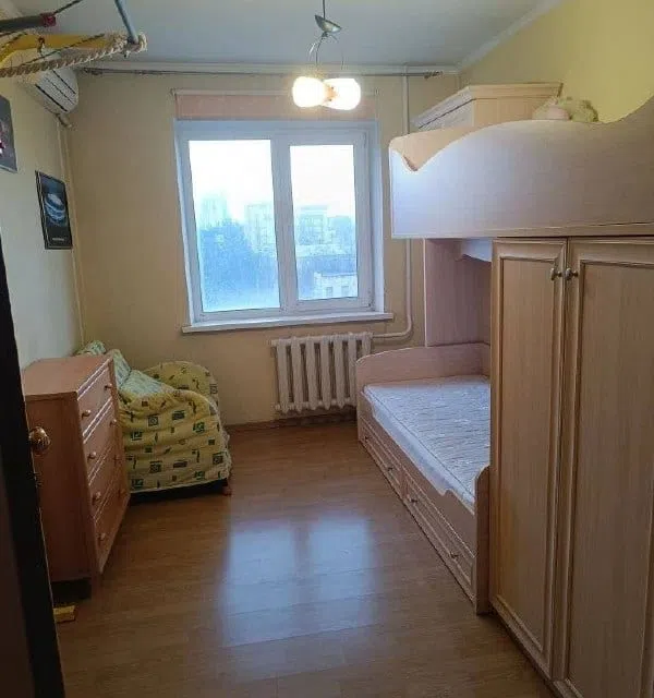 Сдаётся 3-комнатная квартира, 66 м²